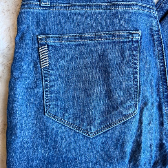 Paige Hoxton Crop Light Wash Denim Jeans Size 28 - Picture 5 of 10